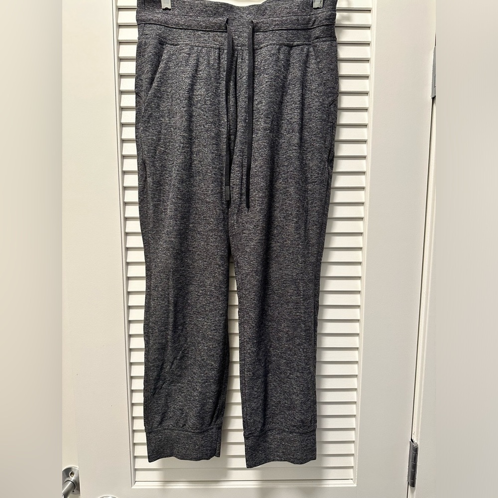 Lululemon Ready to Rulu High Rise Cropped Joggers Size 6